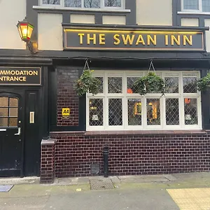 The Swan Pub 3* Isleworth